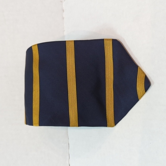 Brooks Brothers Makers Men's 100% Silk Striped Tie Navy & Gold Made in the US - Picture 1 of 5
